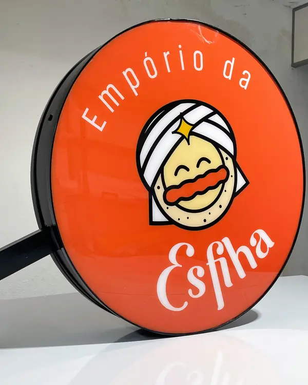 Luminoso redondo do Empório da Esfiha